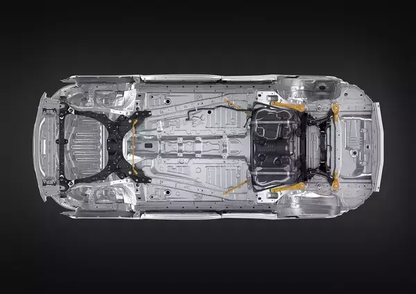 「レクサス初のPHVも選べる！　新型NXとはどんなクルマか徹底解説」の画像