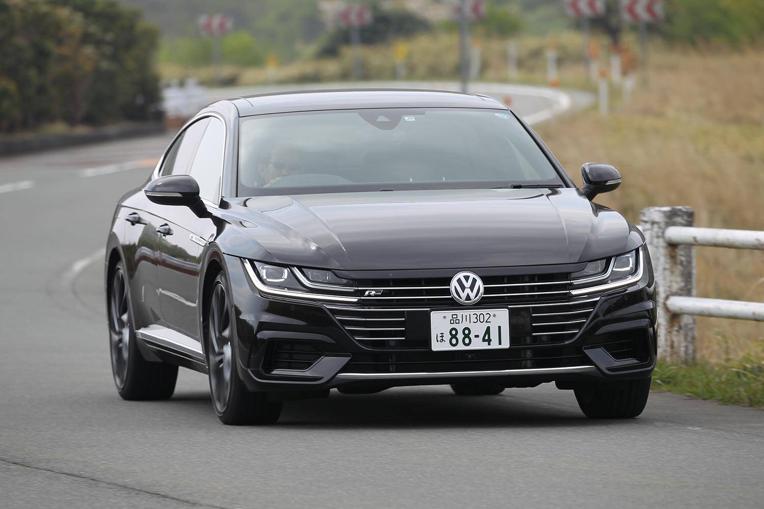 美しすぎるボディラインの虜になる！　アフロディーテばりの「色気ムンムン」クルマ５選