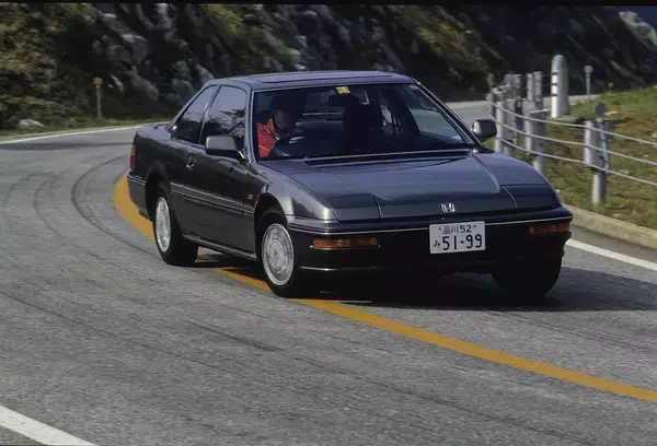 数々の「恋愛」を演出した立役者！　かつてカップルに愛されまくったデートカー５選