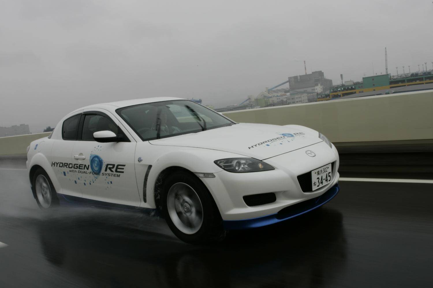 水素活用は「燃料電池」だけが答えじゃない！　トヨタが示した「別の」回答と将来への可能性