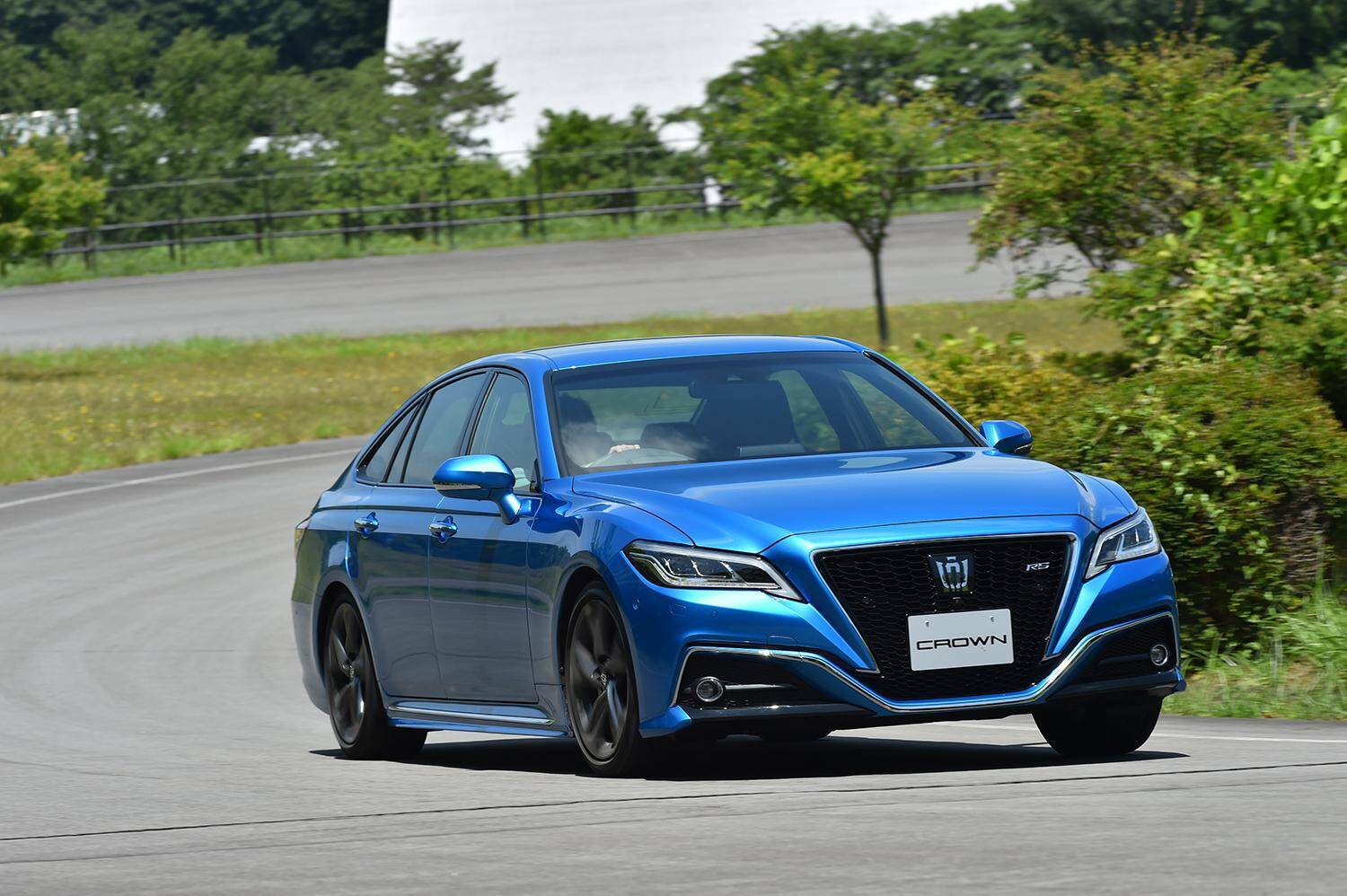 受け継いだのは「名前」だけ！　先代とはまるで別モノの「大胆モデルチェンジ」を行った現行車５選