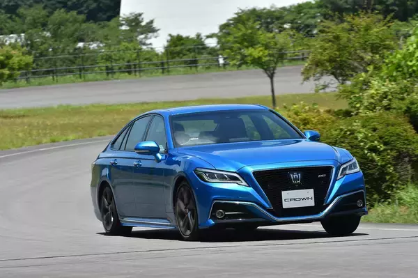 「受け継いだのは「名前」だけ！　先代とはまるで別モノの「大胆モデルチェンジ」を行った現行車５選」の画像