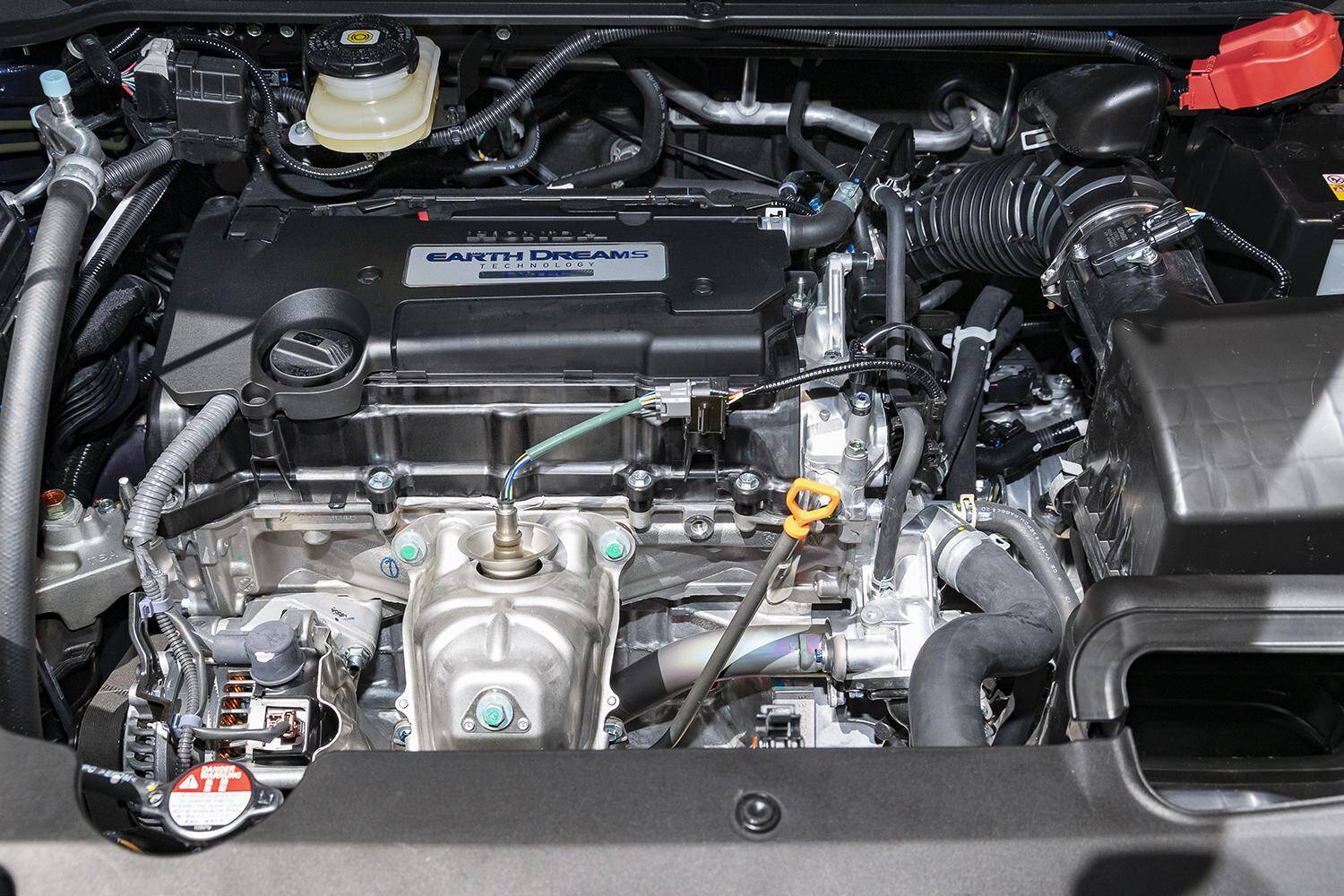 時代遅れなんてドコ吹く風！　走り好きなら「HV」じゃなくてあえて「純エンジン」グレードで乗りたい現行車６選