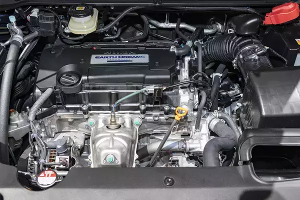 「時代遅れなんてドコ吹く風！　走り好きなら「HV」じゃなくてあえて「純エンジン」グレードで乗りたい現行車６選」の画像