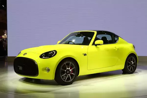 「「カッコイイ」と評価も上々！　なのに「市販しない」コンセプトカーを自動車メーカーが作るワケ」の画像