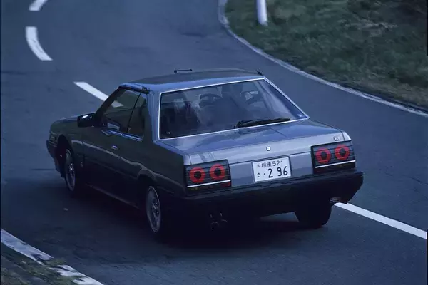 「免許をもたない女子でも知っていた！　名誉か不名誉か「車名」より「あだ名」が有名になった懐かしのクルマ３選」の画像