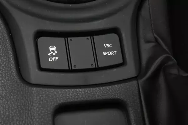 「「お仕置きモード」で速く走れない！　安全のための「電子デバイス」をサーキットでオフにする理由」の画像
