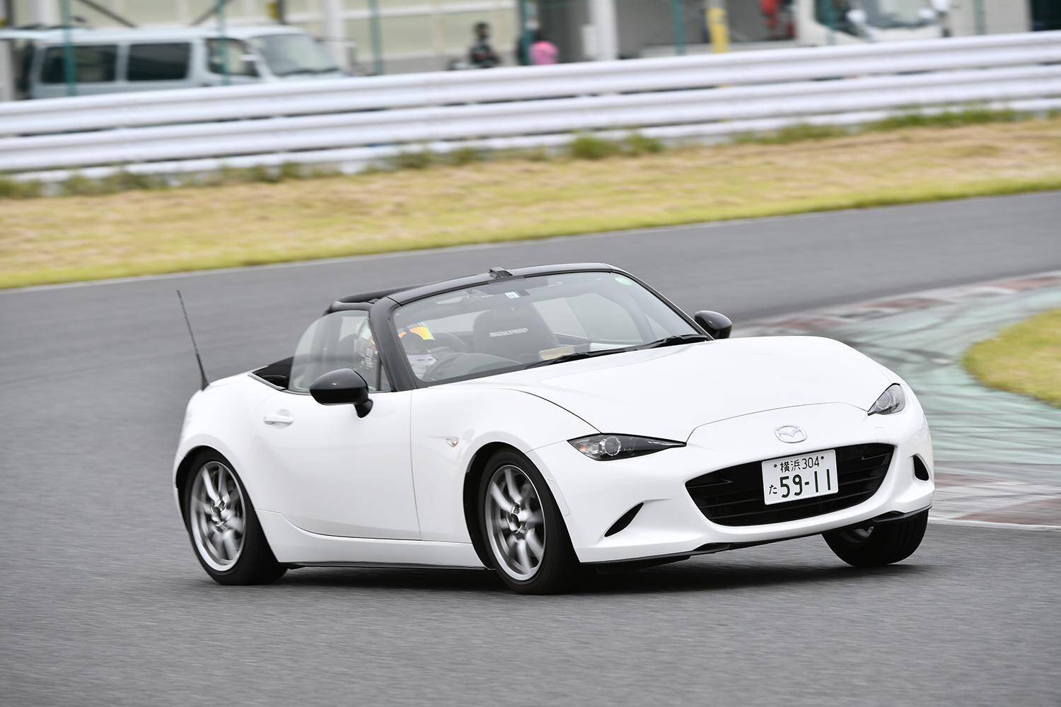 「遅い」けど意のまま感が「気持ちいぃ〜」！　「走る」「曲がる」「止まる」の基本が最高のクルマ４選