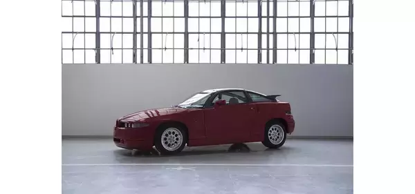 「クルマをあだ名で呼ぶのは日本だけじゃなかった！　「爆弾」「宇宙船」「ゴジラ」などビックリ愛称のクルマ５選」の画像