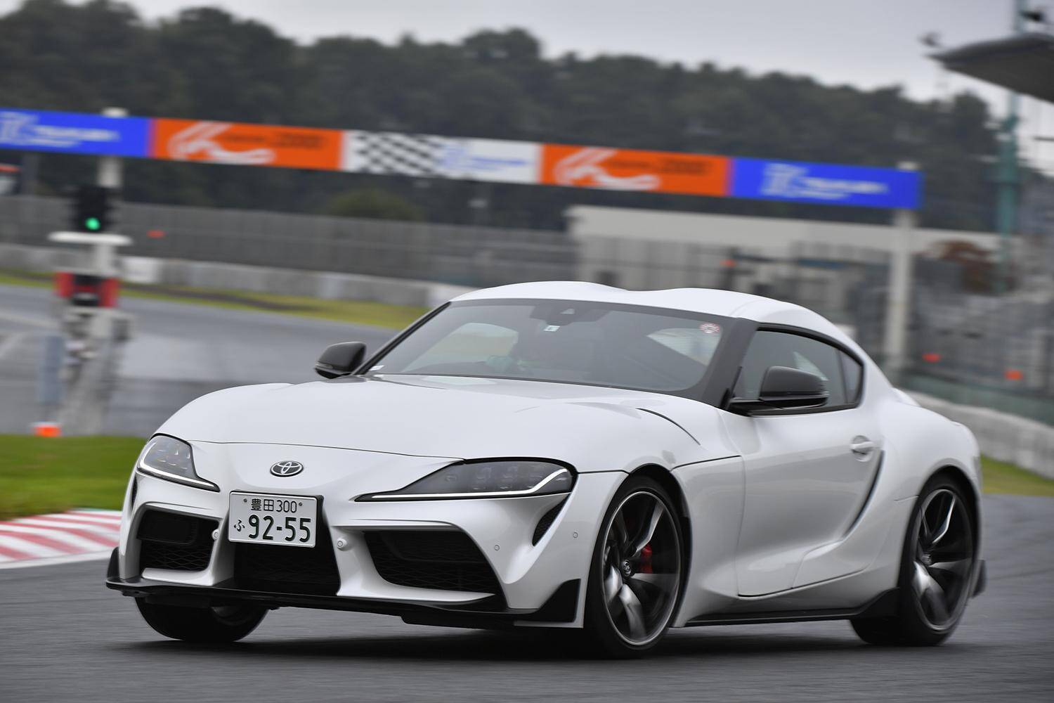 知られざる「ご先祖車」！　いまの国産「ビッグネーム車」を生んだ昔のクルマ６選