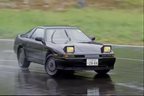 「知られざる「ご先祖車」！　いまの国産「ビッグネーム車」を生んだ昔のクルマ６選」の画像