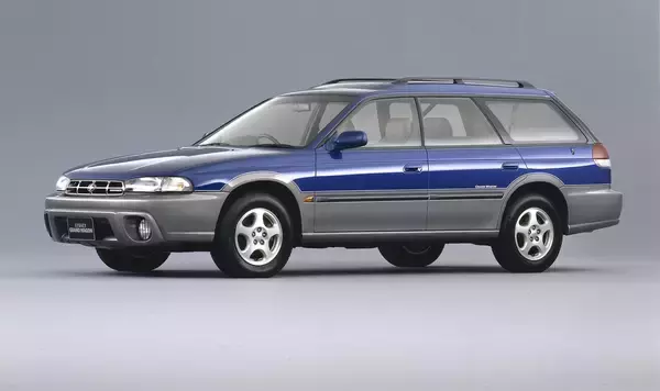 「知られざる「ご先祖車」！　いまの国産「ビッグネーム車」を生んだ昔のクルマ６選」の画像