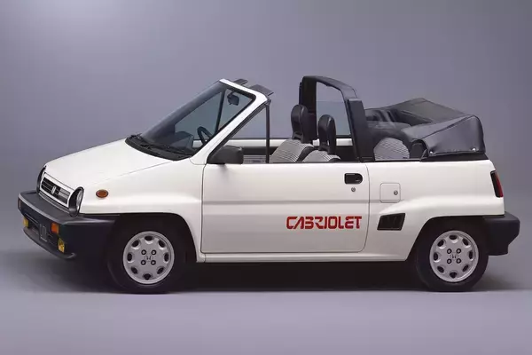 「知られざる「ご先祖車」！　いまの国産「ビッグネーム車」を生んだ昔のクルマ６選」の画像