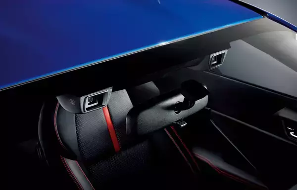 「待望のフルモデルチェンジ！　大注目のスバルBRZの価格や詳細をついに発表！」の画像