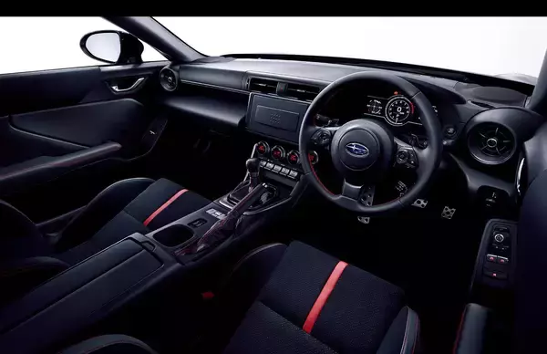 「待望のフルモデルチェンジ！　大注目のスバルBRZの価格や詳細をついに発表！」の画像