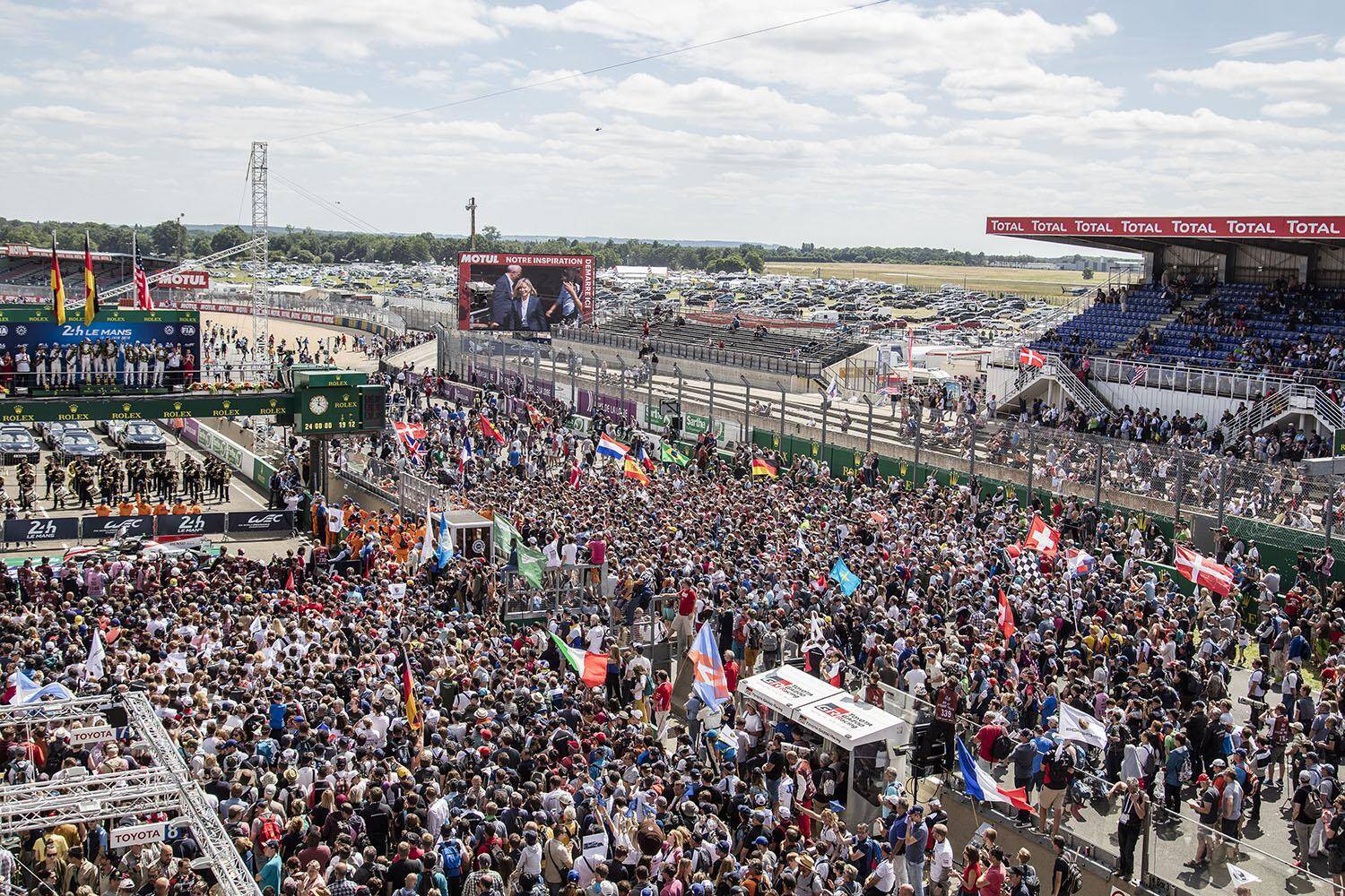 人気はF1が上！　歴史はインディ500に敵わない！　それでもル・マン24時間レースが「伝説」たる理由