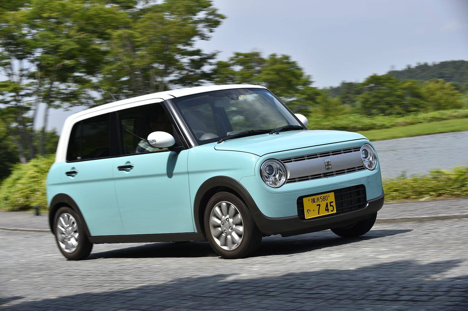 渋滞のほうがむしろラク！　イライラ無縁のハイテク＆なごませクルマ５選