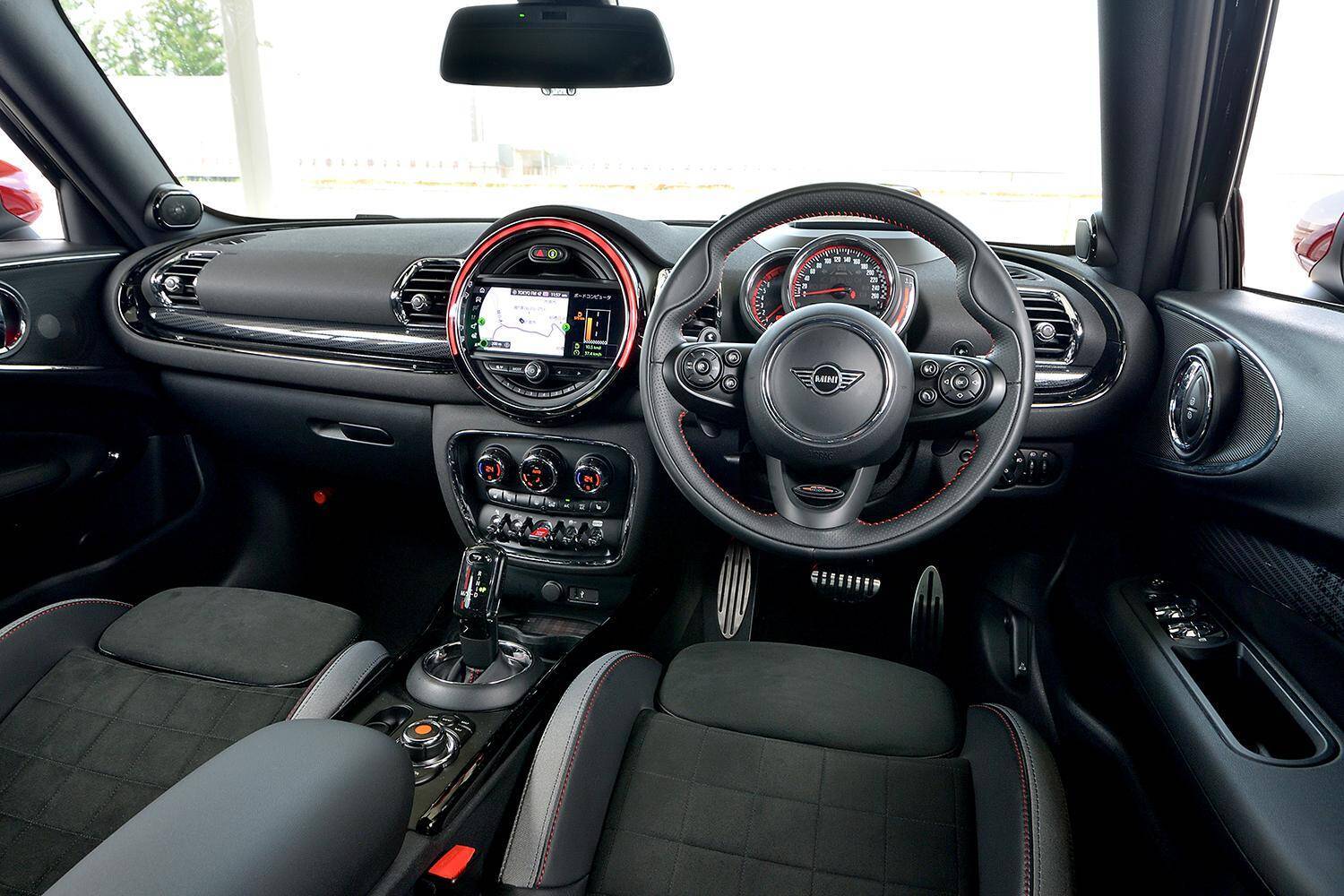 中身はマジもんスポーツ！　それでも奥様にバレない「隠れ狼」的「瀬戸際」ファミリーモデル５選