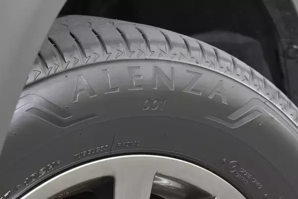 「理論派モータージャーナリストの中谷明彦がSUV専用設計タイヤ「ブリヂストン ALENZA」2本を比較試乗」の画像