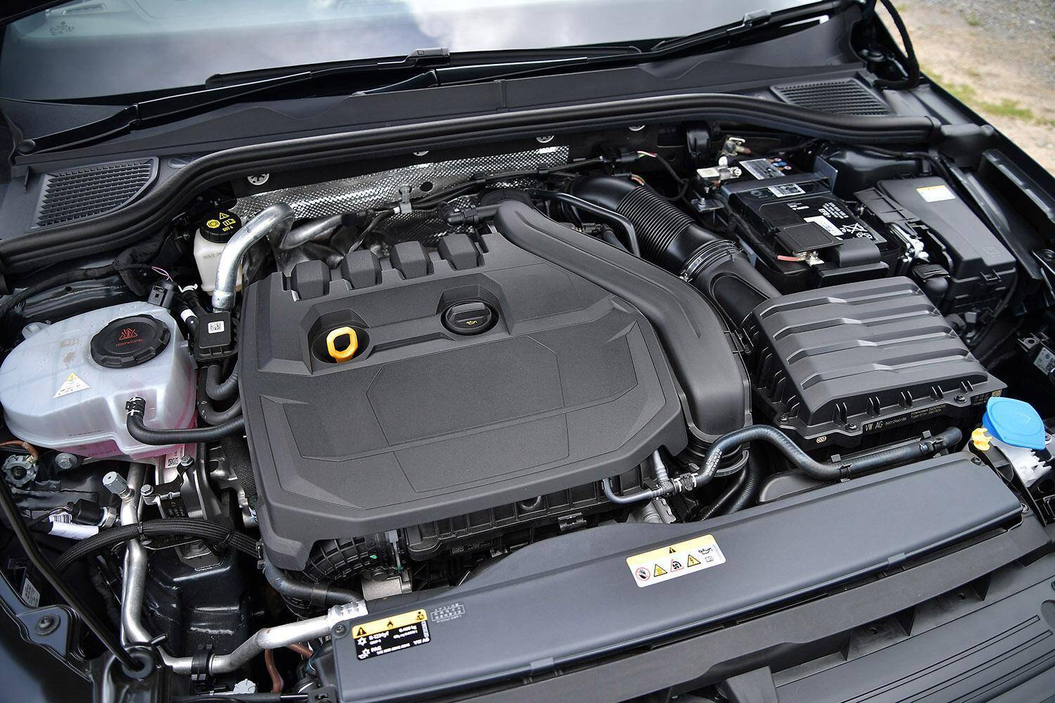 【試乗】ライバル車に「ショック」を与えること確実！　ハッチバックを超えるゴルフ・ヴァリアントの乗り味が凄い