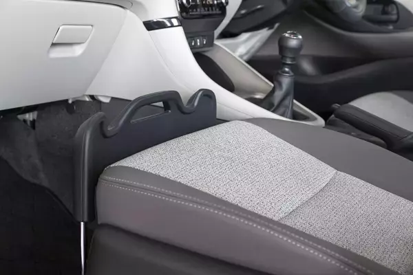 「「小さくなれば……」「MTがあれば……」実現したら本当に買うのか！ 　クルマ好きが言いがちな「無責任発言」４つ」の画像