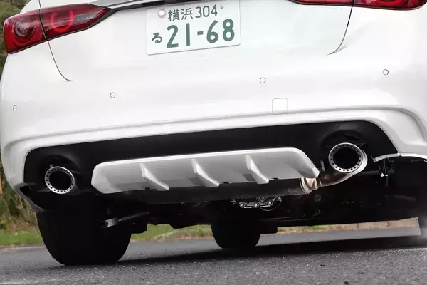 「右足がとまらない！　このご時世にエンジンの「快音」が楽しめる激レアなクルマ５選」の画像