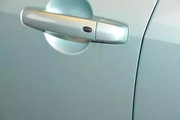 サボると取り返しが付かない事態に！　洗車をしないとクルマに起こる４つの致命傷