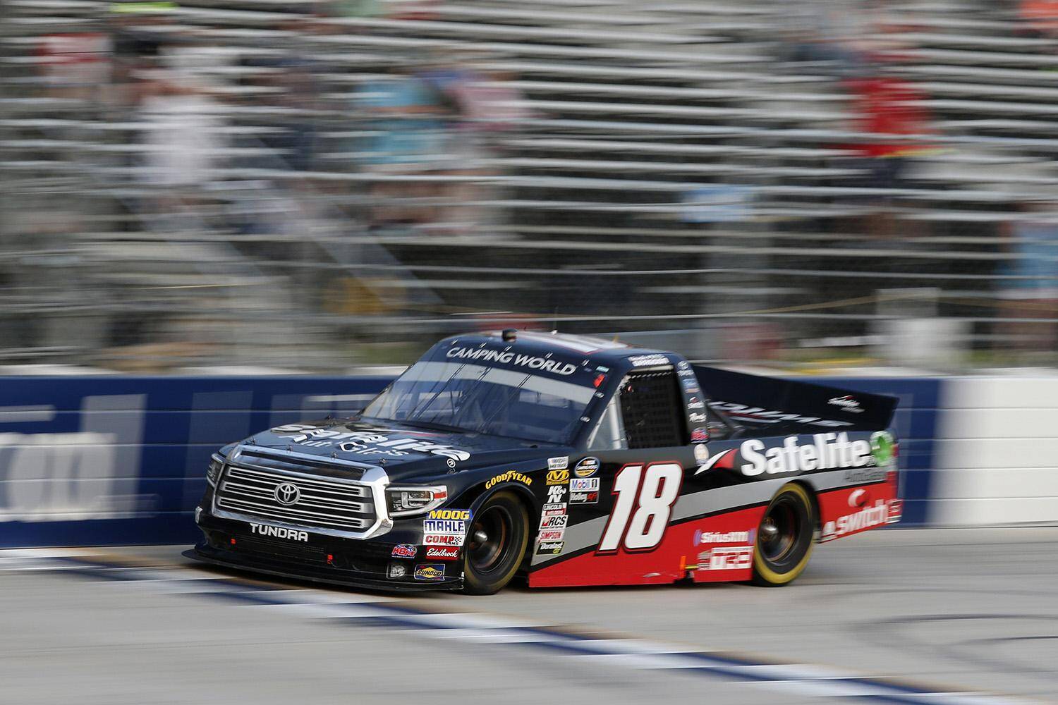 「ユーザーの要望だから」って本気？　アメ車がスーパースポーツでもOHVエンジンを採用する「単純明快」な理由