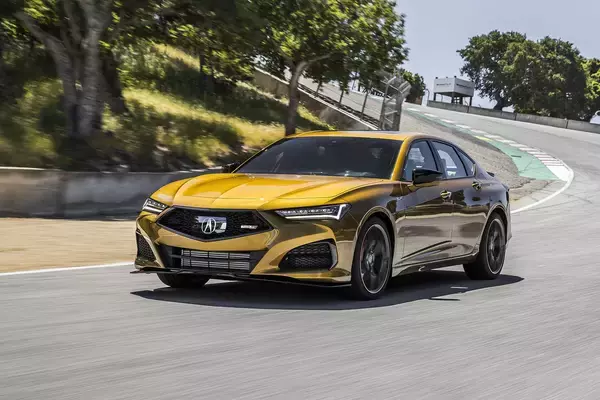 「消えるNSXの最後を飾るのが「タイプＲ」じゃなくて「タイプＳ」？　じつは日本とは違った北米での「タイプＳ」の扱い！」の画像