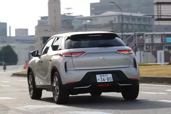 「輸入「なんちゃってSUV」が大人気のニッポン！　ヨーロッパ本国ではどんな扱い？」の画像