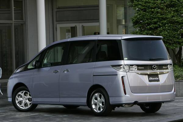 すでに撤退してしまったマツダのミニバンの歴史を振り返り 中古車情報も 21年10月8日 エキサイトニュース