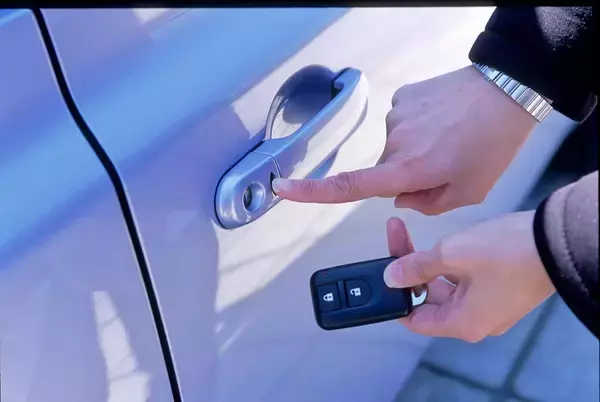 「安全・安心はわかるけど「先回りしすぎ」！　「お節介感」のあるビミョーな先進装備５選」の画像