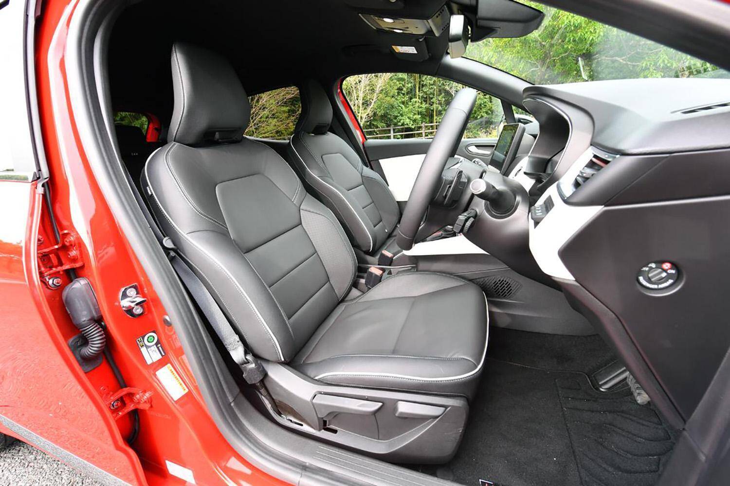 安全・安心はわかるけど「先回りしすぎ」！　「お節介感」のあるビミョーな先進装備５選