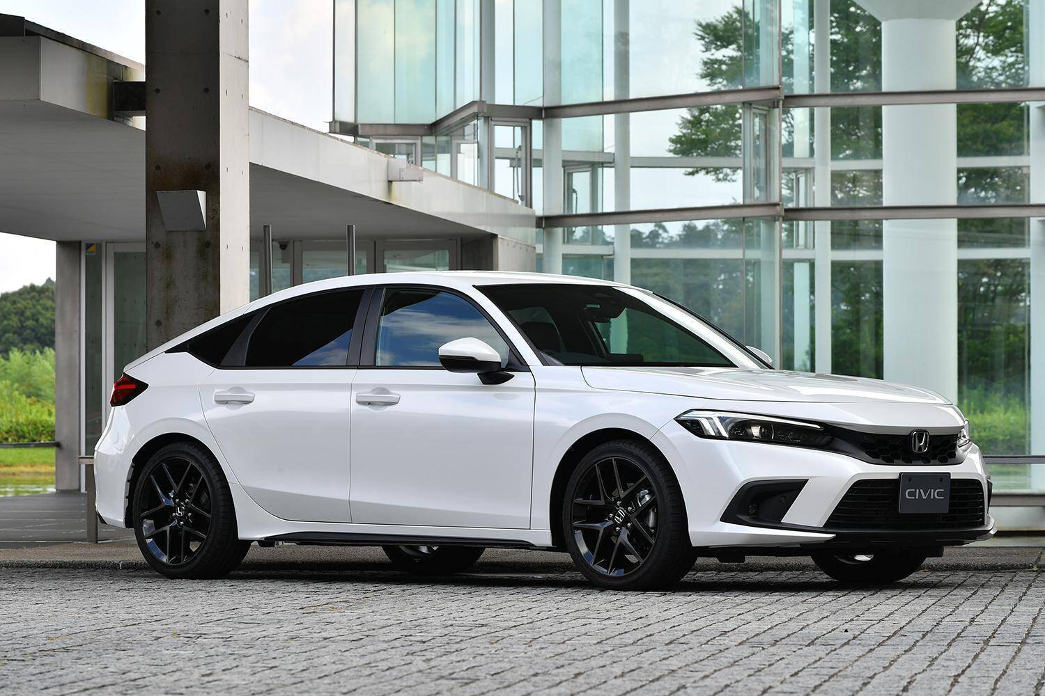 レジェンドにオデッセイにS660！　解せない理由で販売車種を減らすホンダに感じる「危機」