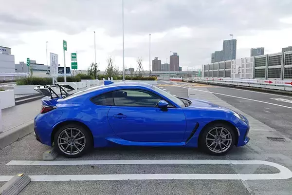 「真性スバオタが「買ったぞ」新型BRZ！　「ネガもあるけど」たった半月で3000km走ったベタ惚れリポート」の画像