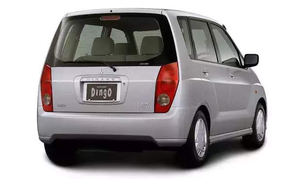 「クルマ好きでも「そんなのあったっけ？」　名前も姿も思い出せないマイナーすぎる派生車４選」の画像