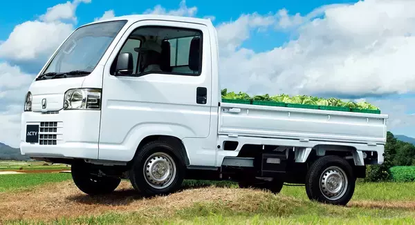 「軽トラにSUVまである！　スポーツカーでもない「ベタベタの実用車」がMRやRRを採用する「至極実用的」な理由」の画像