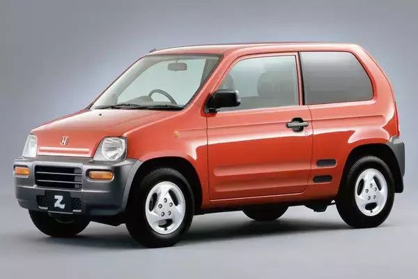 「軽トラにSUVまである！　スポーツカーでもない「ベタベタの実用車」がMRやRRを採用する「至極実用的」な理由」の画像