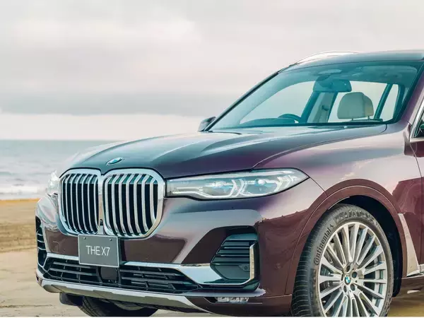 「日本の伝統技術と最高峰SUVが融合した奇跡の1台！　BMW X7西陣エディションが登場」の画像