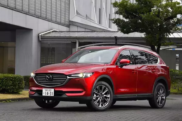 「赤字覚悟の出血大サービスか？　中身を見るとどう考えても「激安すぎる」クルマ４選」の画像