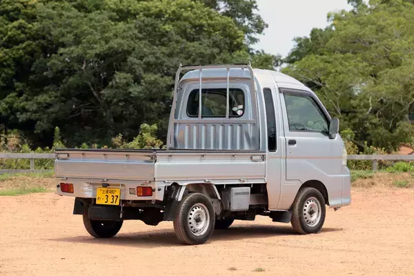 「ブーム到来？　軽トラックの魅力とは」の画像