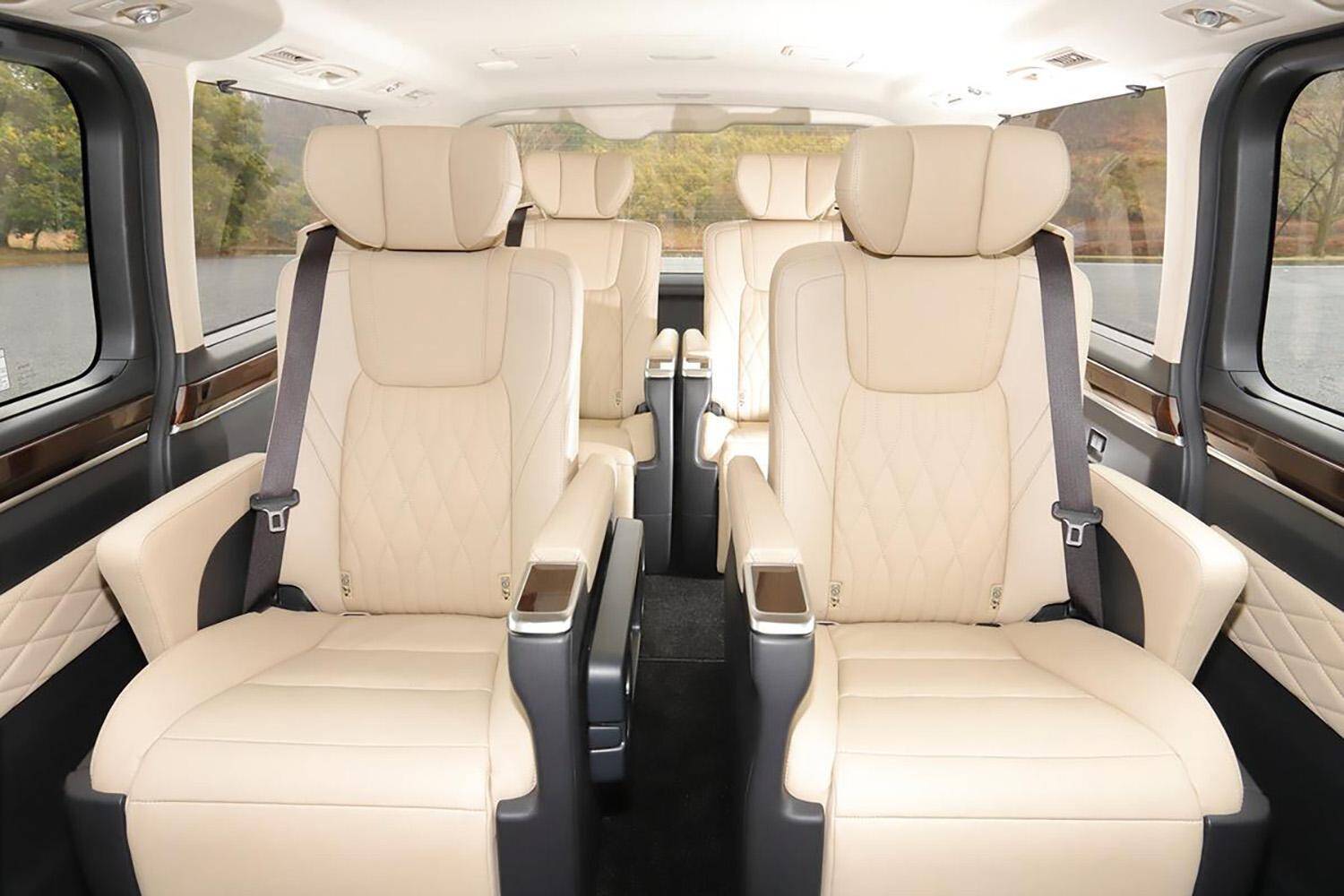 雰囲気で買うと「ブーイング」必至！　ファミリーカーっぽいのにファミリー向きじゃないクルマ５台