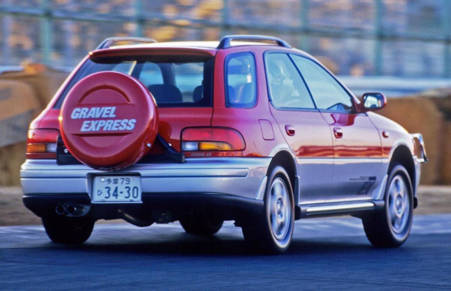 「とりあえず」SUV化はいまに始まった話じゃない！　「ダダ滑り」もあった過去の派生SUV車４台