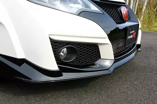 「ほんのり上品！　ジワり走りやすい！　ハードル激低の愛車に「ちょい足し」パーツ５選」の画像