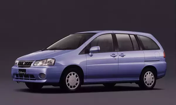 「クルマ好きは喜ぶけどよく考えると「誰が」買う？　バカッ速エンジンを積んだ衝撃実用車たち」の画像