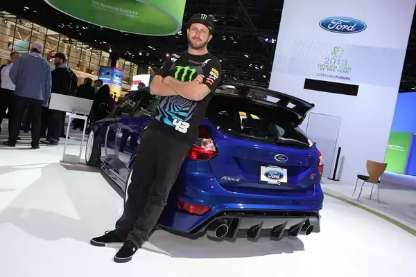 「スケボーにモトクロスにゲーム！　「幼少期からカートで活躍して……」の常識を覆す「転身プロドライバー」たち」の画像