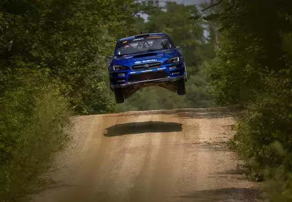 「スケボーにモトクロスにゲーム！　「幼少期からカートで活躍して……」の常識を覆す「転身プロドライバー」たち」の画像