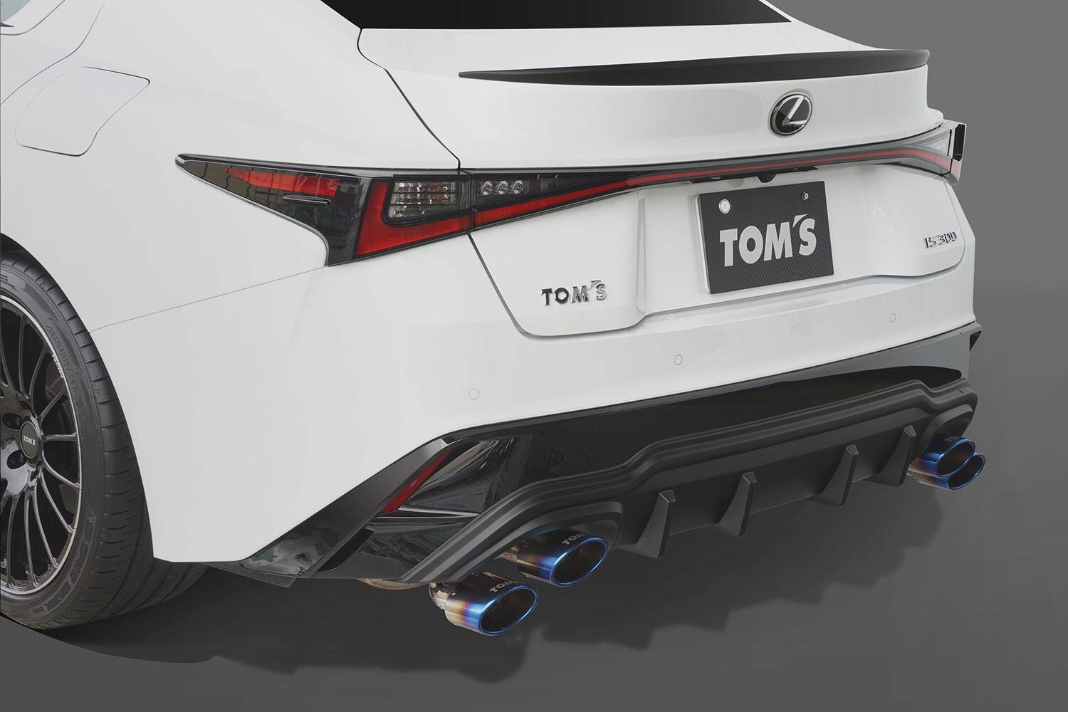 走りもスタイリングも楽しめるジェントルな1台に！　トムスよりレクサスIS用のオプションパーツ群が登場