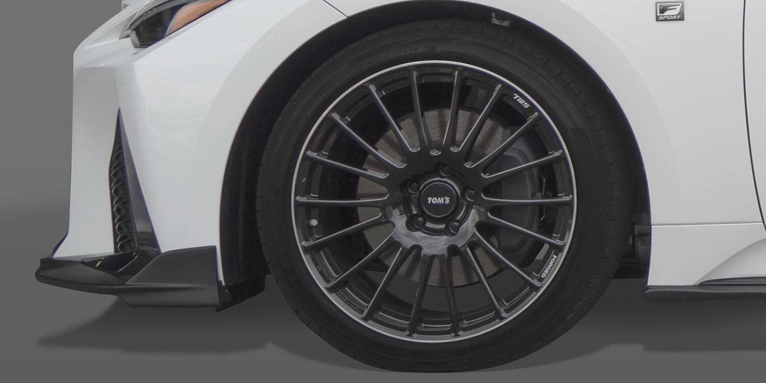 走りもスタイリングも楽しめるジェントルな1台に！　トムスよりレクサスIS用のオプションパーツ群が登場