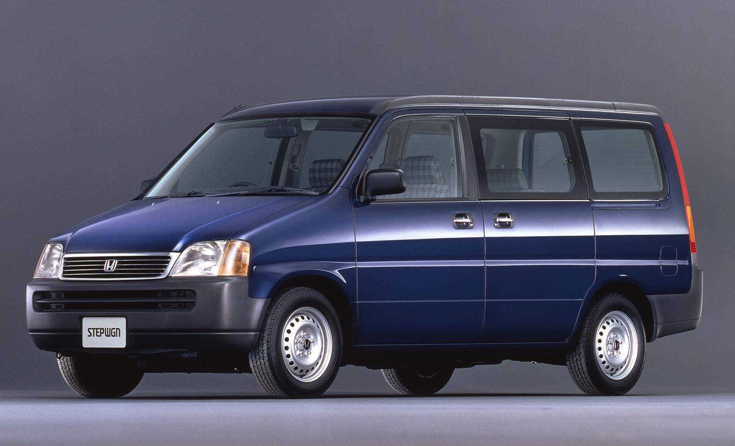 ミニバンとは？　他にはないミニバンの良さや最新人気車種をご紹介！